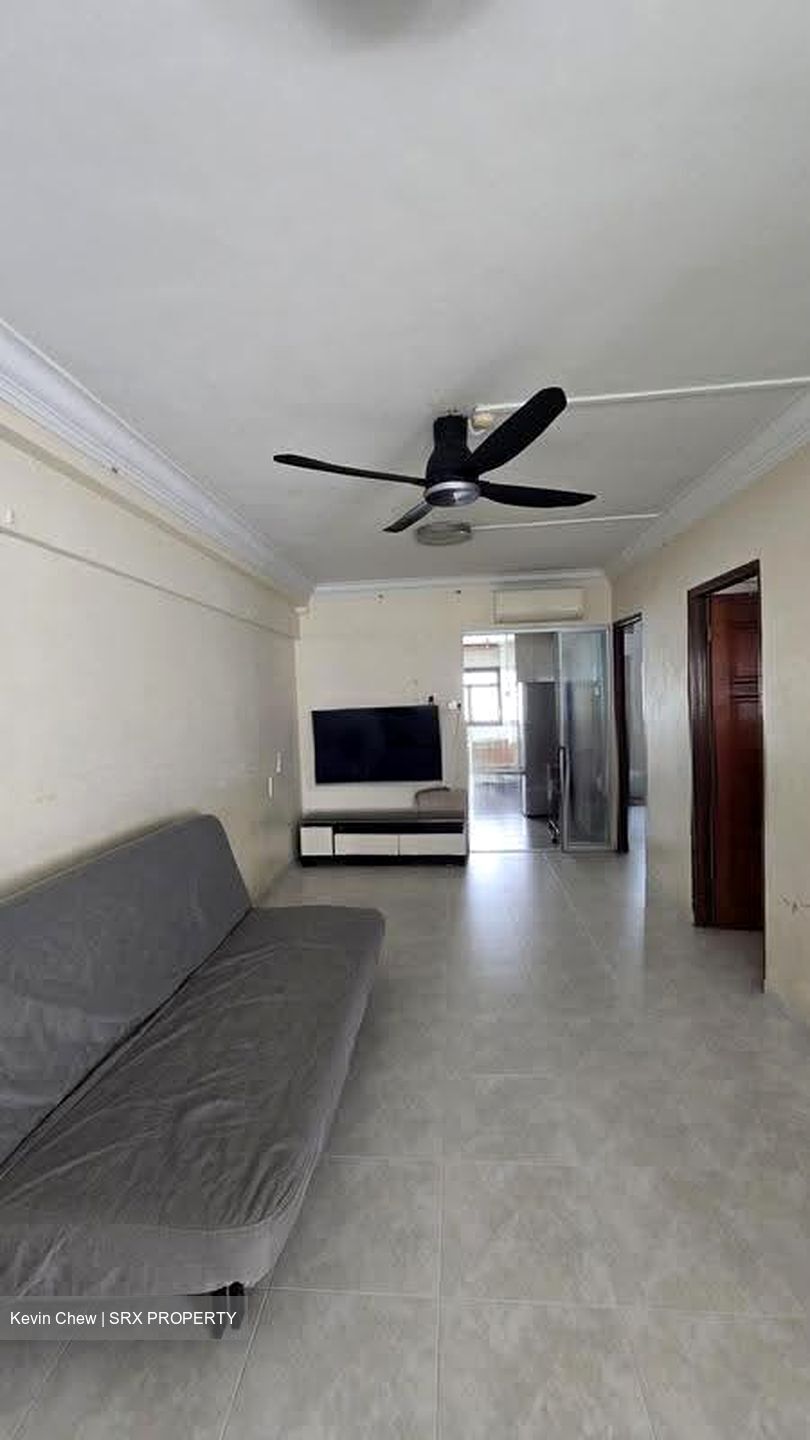 Blk 907 TAMPINES PALMSVILLE (Tampines), HDB 3 Rooms #618944201